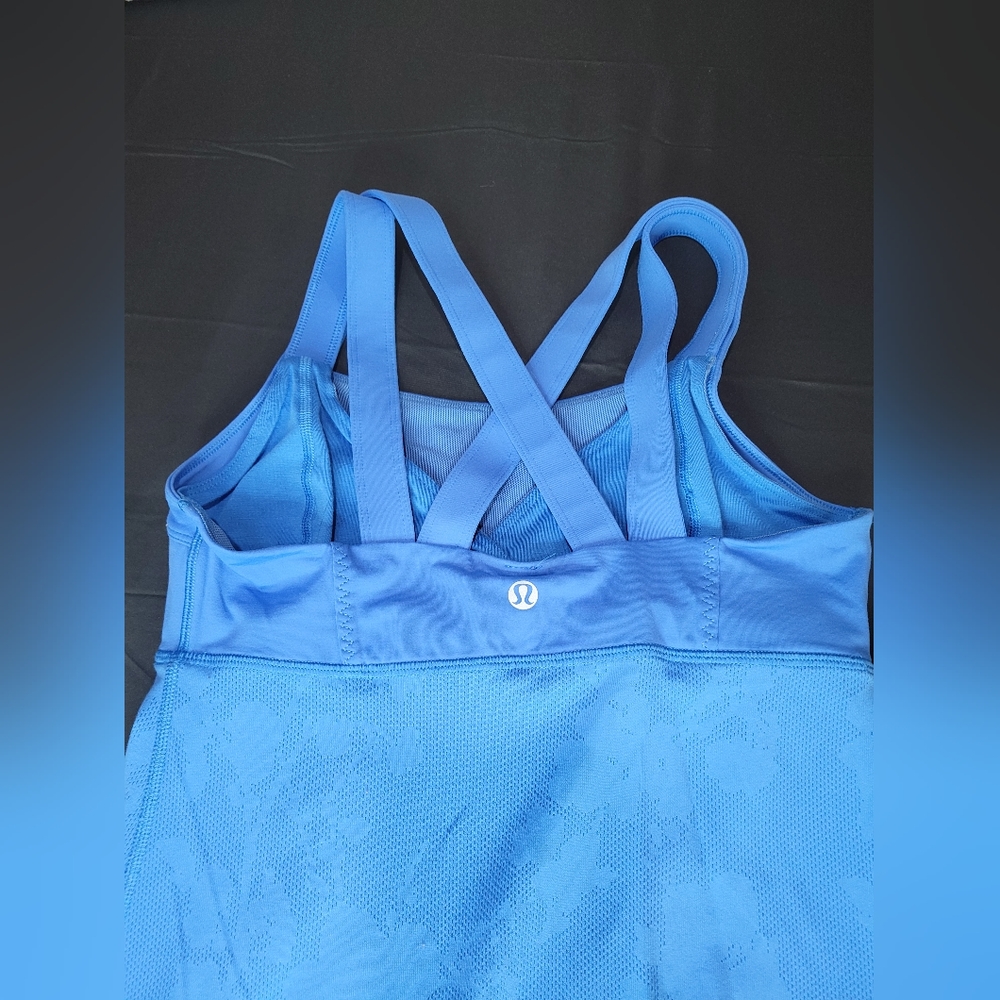 Tank top - Picture 2 of 5